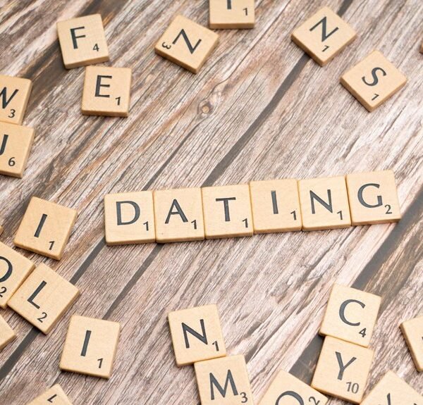lauren compton dating history details
