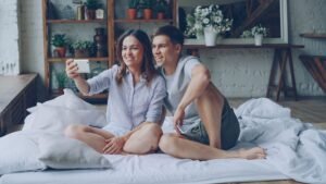 tony hinchcliffe spouse details